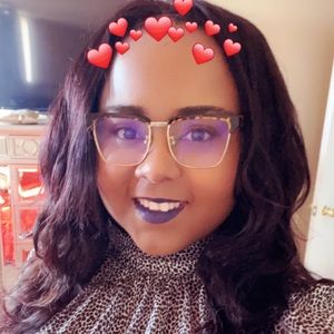 Meet your Posher, Sanakay